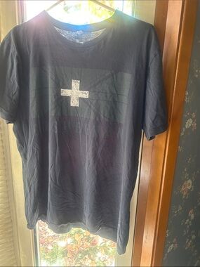 Rock tee shirt /light wear/size L/ unisex /+ tour with Ed Sheeran / black,white